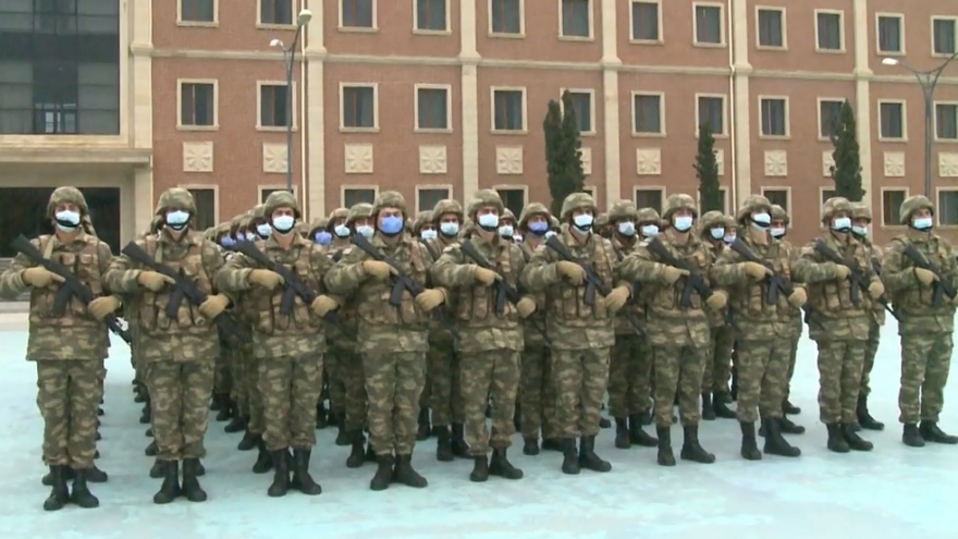 Các quân binh chủng Quân đội Azerbaijan đồng loạt tưởng niệm binh sĩ tử trận ở Karabakh